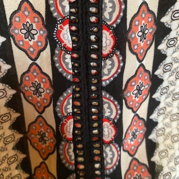 Top - Picture 4 of 4